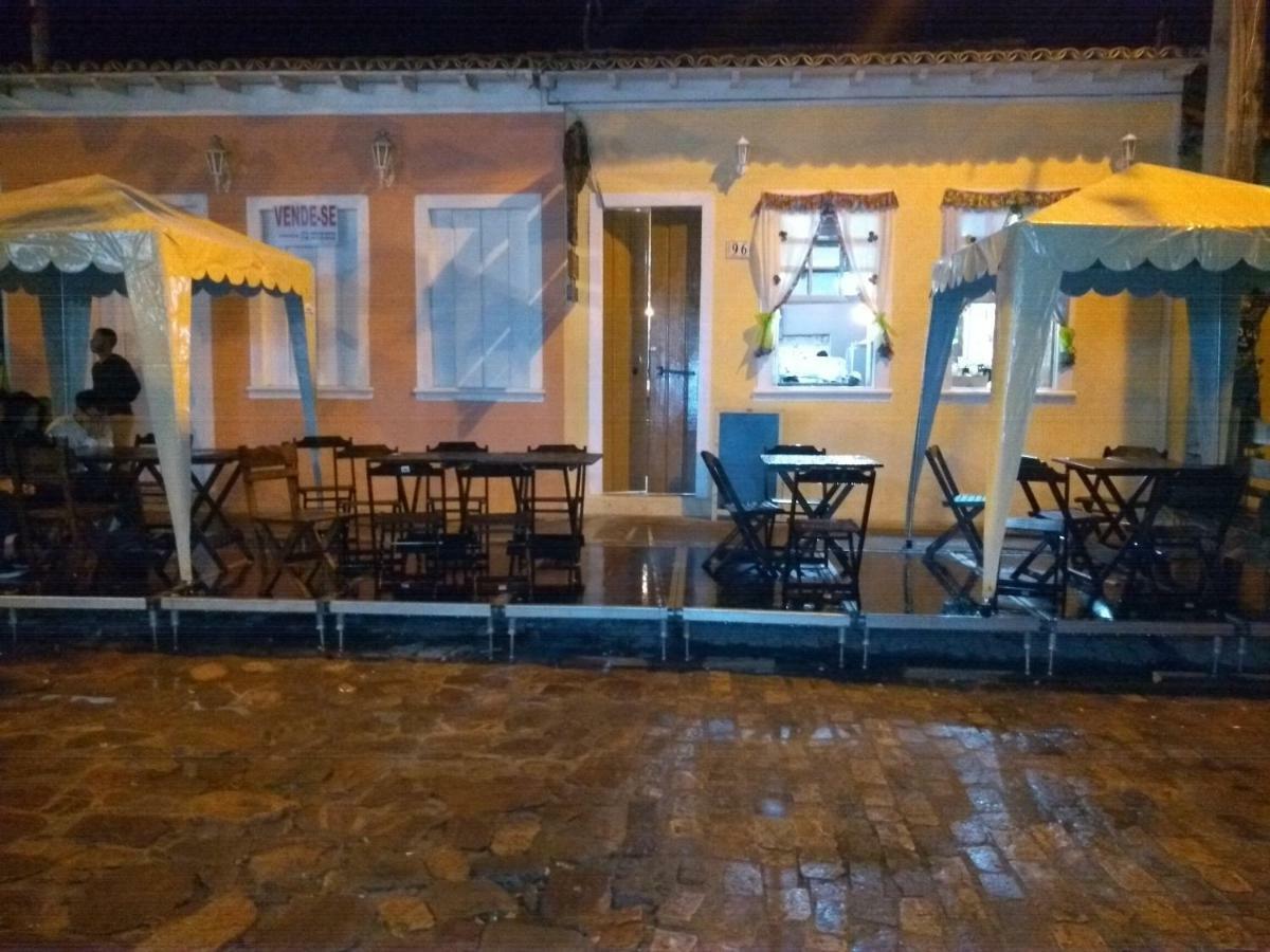 Cafe Preto Pousada E Bistro มูกูเจ ภายนอก รูปภาพ