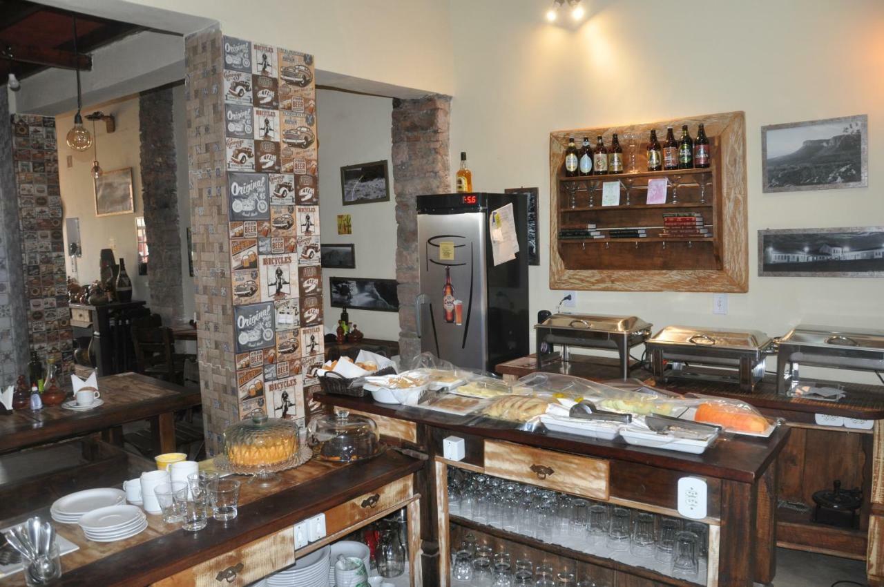 Cafe Preto Pousada E Bistro มูกูเจ ภายนอก รูปภาพ